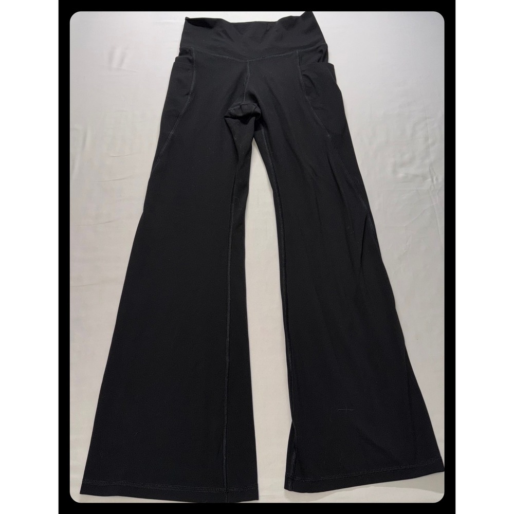 Member's Mark Everyday Flare Yoga Pant Women Medium Black Pockets Athletic